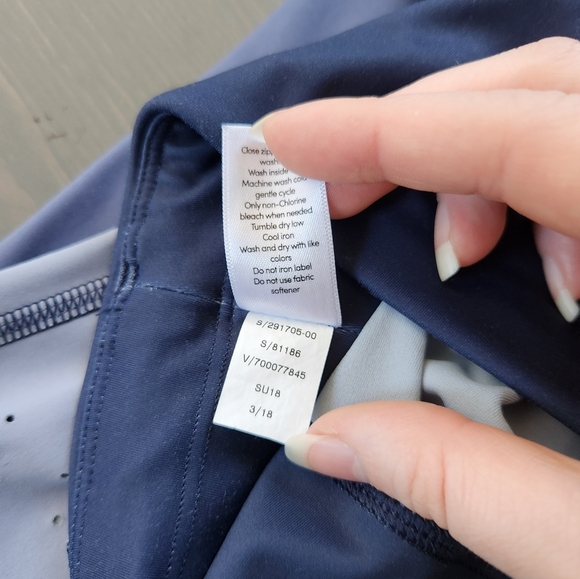 Athleta Contender Aero 78 Tight Legging Blue Ombre - Size Medium - Picture 8 of 11